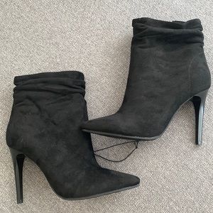 Chinese Laundry scrunched boots